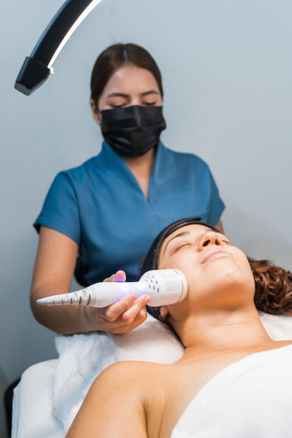 Advanced LED Light Therapy &amp; Vasotherapy Certification